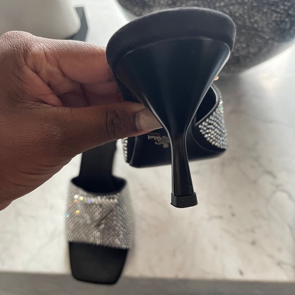 Authentic New Never Worn Prada Calzature Donna Sandals with Crystals - Picture 6 of 10